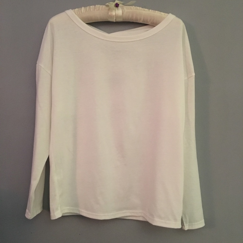 White pull over - Picture 2 of 2